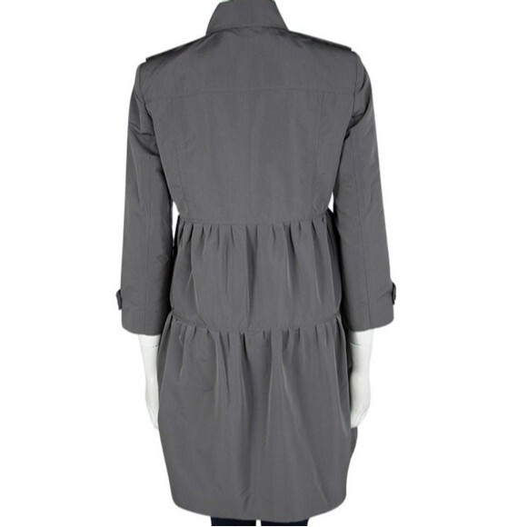 Burberry Gray Chic Edgy Feminine Coquette Girl Babydoll Tiered Trench Size 2 - Picture 3 of 4